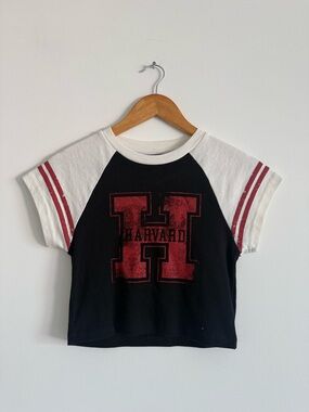 Harvard Baby Tee Crop top